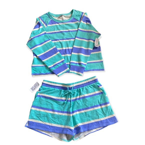 Wildfox Shorts Women’s -Long Sleeve Top Size M Two Piece Outfit Blue